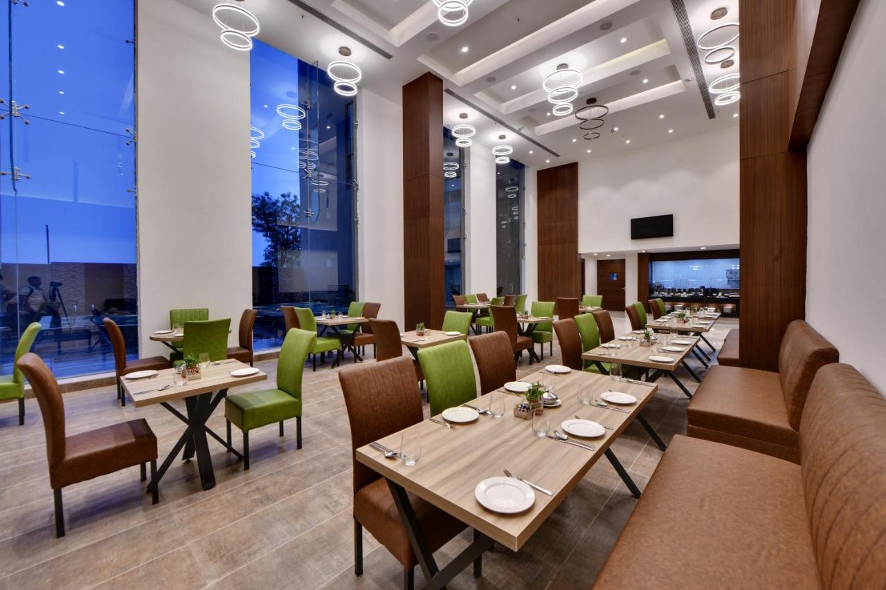 The Fern An Ecotel Hotel, Alwar Sariska Exterior foto